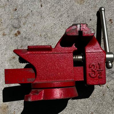 3-1/2" Fuller Bench Vice
