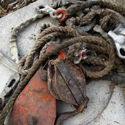 Safety Ropes and Pulleys 