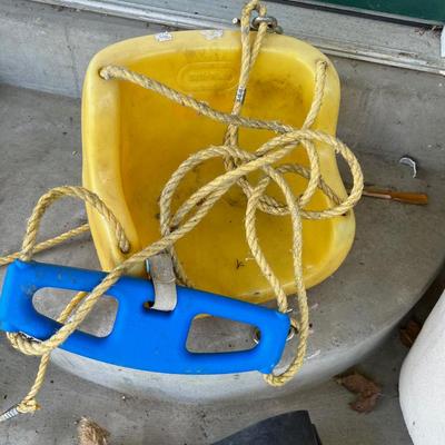 2 Swings for Small People