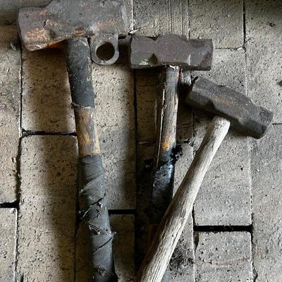 3 Sledge Hammers 