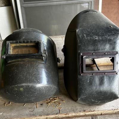 2 Welding Helmets 