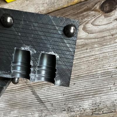 RCBS Bullet Mold 45-225-SWC