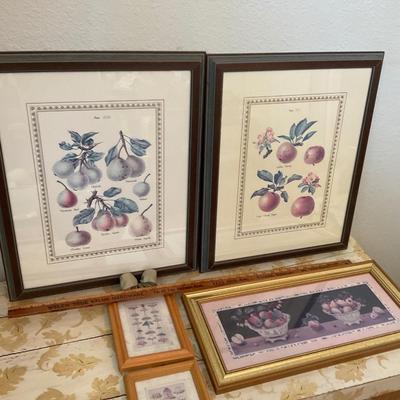 Prints in frames ðŸ–¼ï¸.