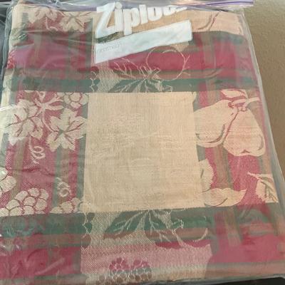 Tablecloths and bag of Doilies.