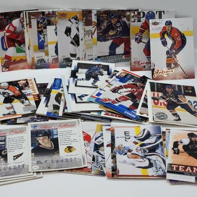 LOT 1: Sports Trading Cards: Hockey with some Football & Baseball