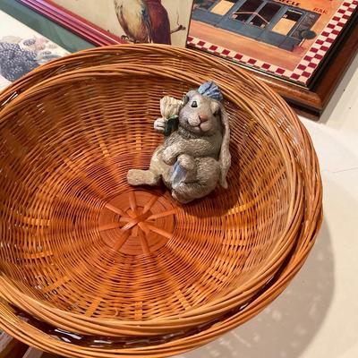 Lot of Neat Decor