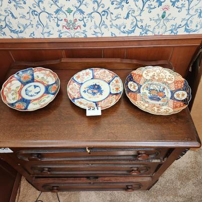3 Vintage Asian Plates see pictures