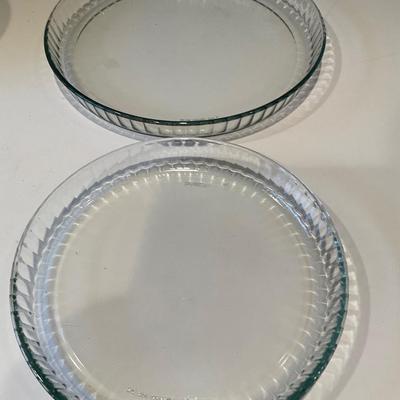 Two Pyrex Dishes