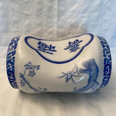 Chinese Blue and White Porcelain Head Rest