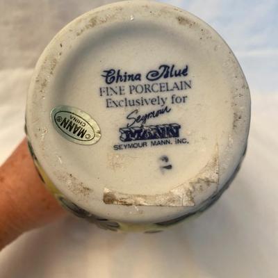 China Blue Fine Porcelain Vase