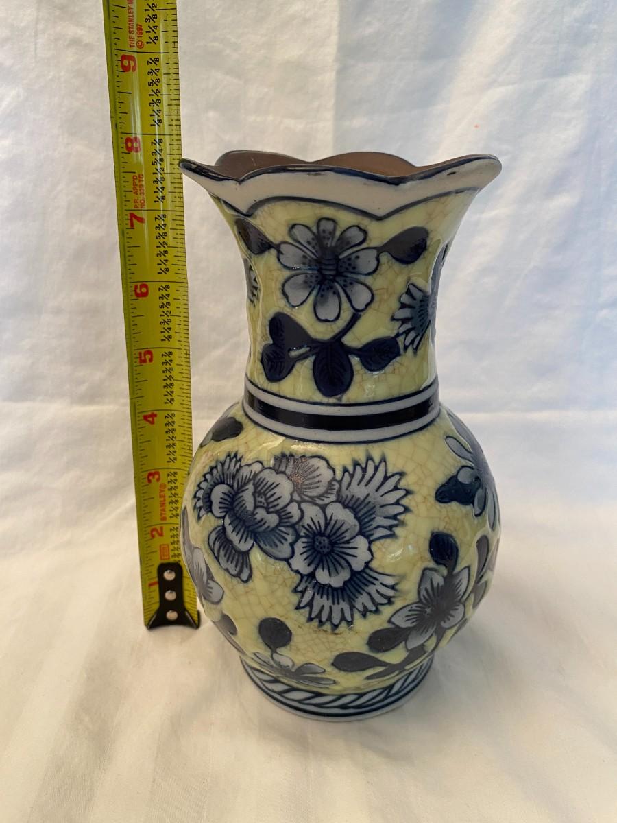 China Blue Fine Porcelain Vase