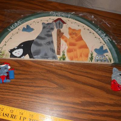 KITTY CAT WALL HANGING AND 2 FRIG MAGNETS