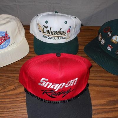 BASEBALL CAPS WITH HAT PINS