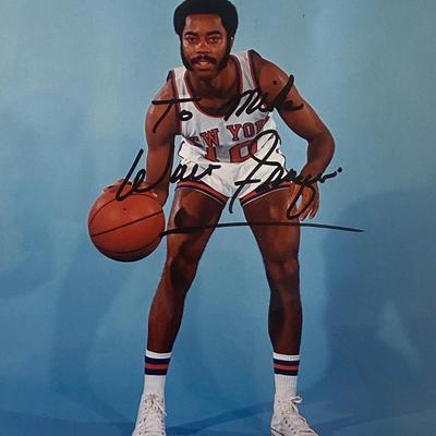New York Knicks Walt Frazier signed photo