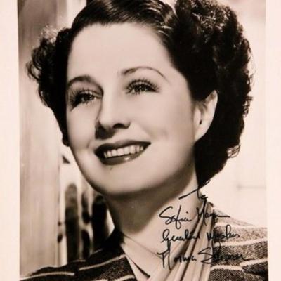 Norma Shearer signed portrait photo 