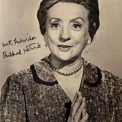 Mildred Natwick signed photo