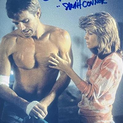 Terminator Linda Hamilton signed movie photo