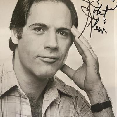 Comedian Robert Klein signed photo