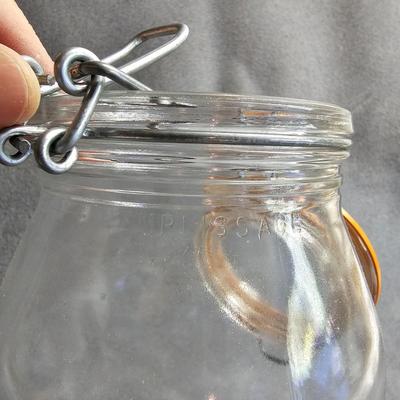 Vintage Glass Jars  (1G-JS)