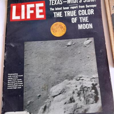 Books Life Man on the moon, Astronauts, Geologic maps of the Fra Mauro Region of the Moon, Appolo 14 pre mission