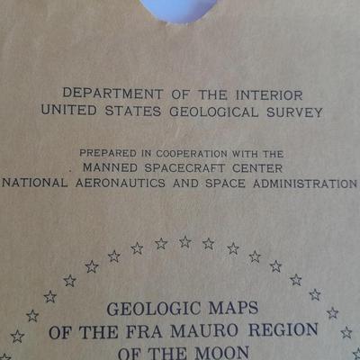Books Life Man on the moon, Astronauts, Geologic maps of the Fra Mauro Region of the Moon, Appolo 14 pre mission