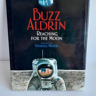 AUTOGRAPHED BUZZ ALDRIN book, Picture with Moon and Mars trading cards, and Geological Maps of the Moon
