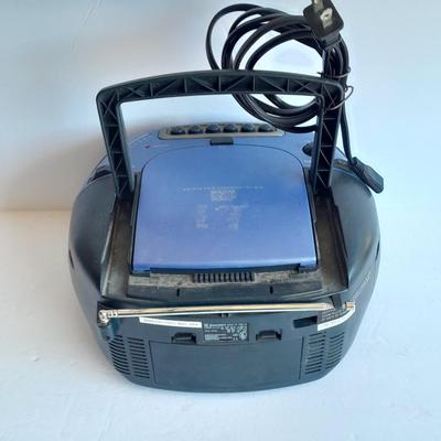 Emerson AM/FM/ CD/ CASSETTE Portable electric radio