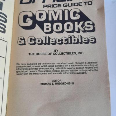 Official Comic books & Collectibles Science Fiction and Fantasy books with Marvel Hero Clix toys