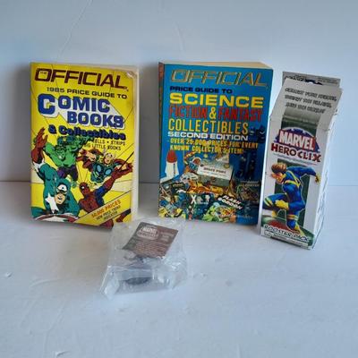 Official Comic books & Collectibles Science Fiction and Fantasy books with Marvel Hero Clix toys