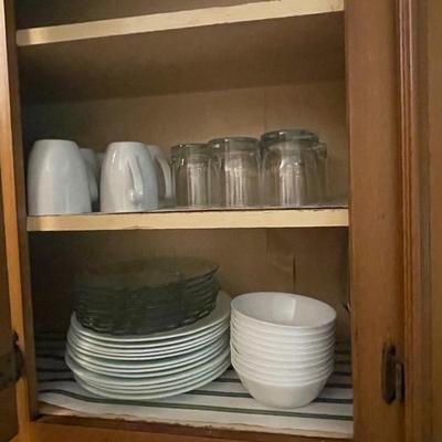 Glasses and plates lot