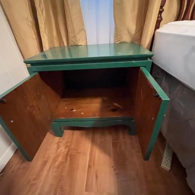 MCM Green Chest