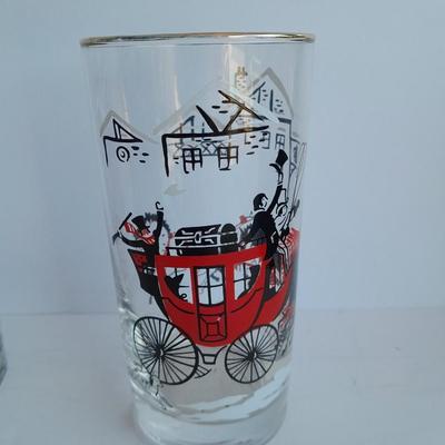 Eight glass Libbey Stagecoach Hi-Ball Glasses Tumblers Horse Carriage Red Black Winter