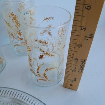 Six Retro Vintage Libbey Wheat Glass Tumblers and a glass platter