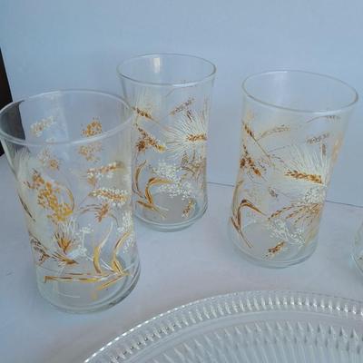 Six Retro Vintage Libbey Wheat Glass Tumblers and a glass platter