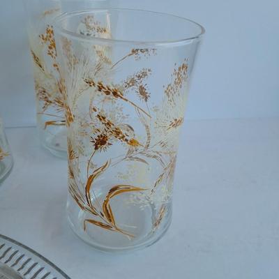 Six Retro Vintage Libbey Wheat Glass Tumblers and a glass platter