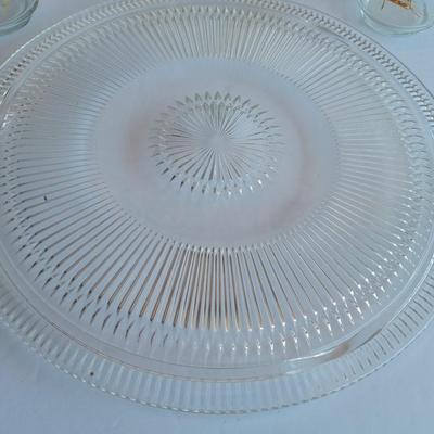 Six Retro Vintage Libbey Wheat Glass Tumblers and a glass platter
