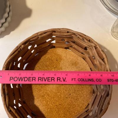 Pyrex Basket
