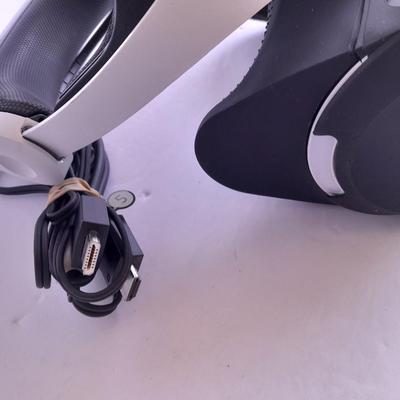Playstation VR headset with PlayStation processor