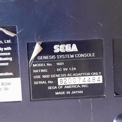 Sega Genisis Game console No games, No controllers