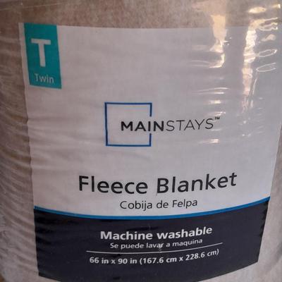 Brand new Fleece blankets 66x90 and 50"x60"