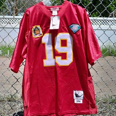 Mitchell & Ness 1994 Sports Jersey #19 Joe Montana Jersey