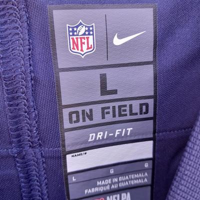 Nike NFL Size Large Sports Jersey Size Large E. Smith