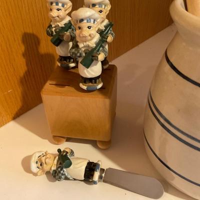 Crock,Pig wooden spoons and Butter Knives in Block.
