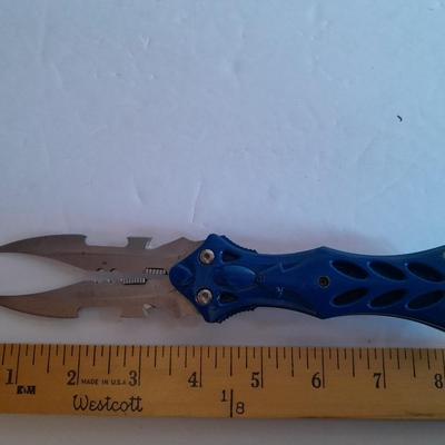 Two knives, double bladed and small black pocketknife