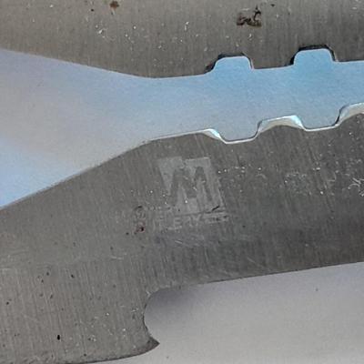 Two knives, double bladed and small black pocketknife