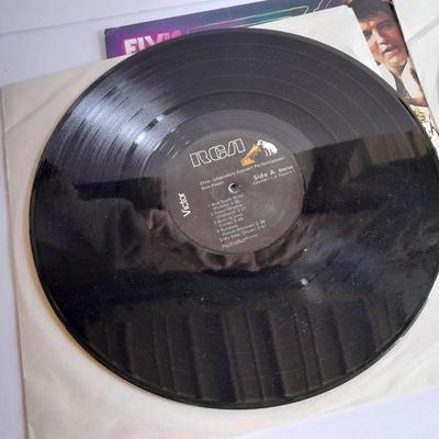 Two Elvis Presley "Legendary Concert Performances" and "Our Memories of Elvis" vinyl LP 12" Records