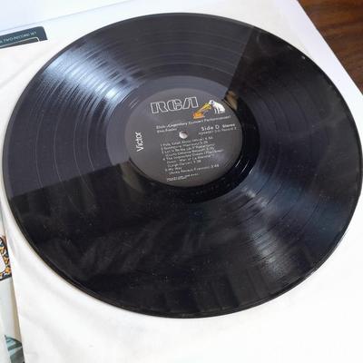 Two Elvis Presley "Legendary Concert Performances" and "Our Memories of Elvis" vinyl LP 12" Records