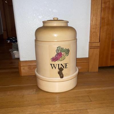 Vintage Wine Crock (lge)