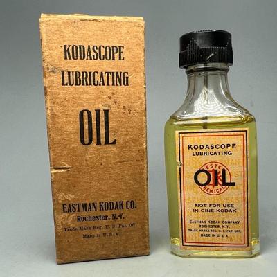 Vintage Eastman Kodak Kodascope Lubricating Oil Glass Bottle with Original Box