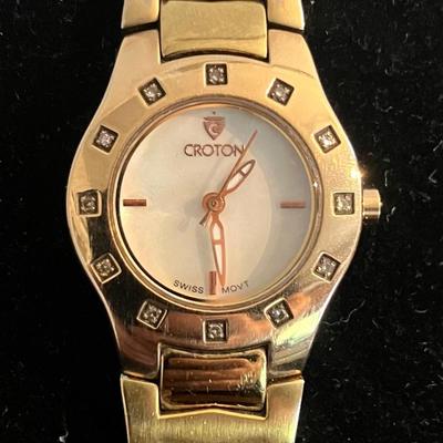 CROTON Gold Ladies Watch with Diamond Bezel and new battery